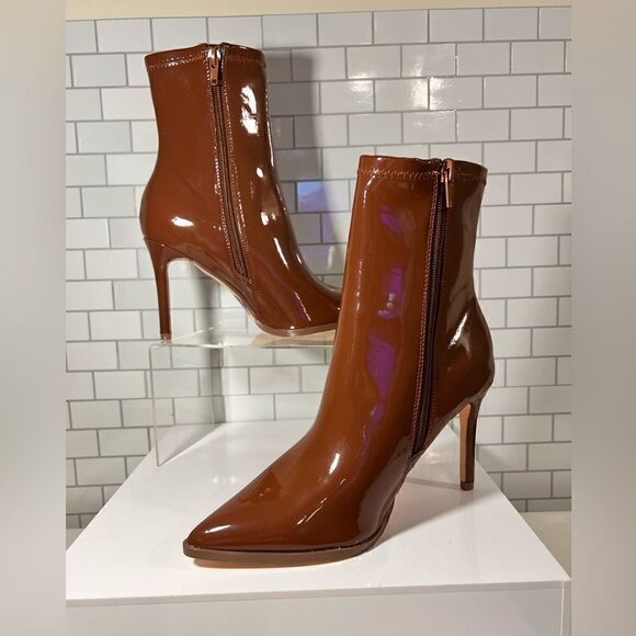 NWOB Steve Madden Bootd   - Picture 3 of 8